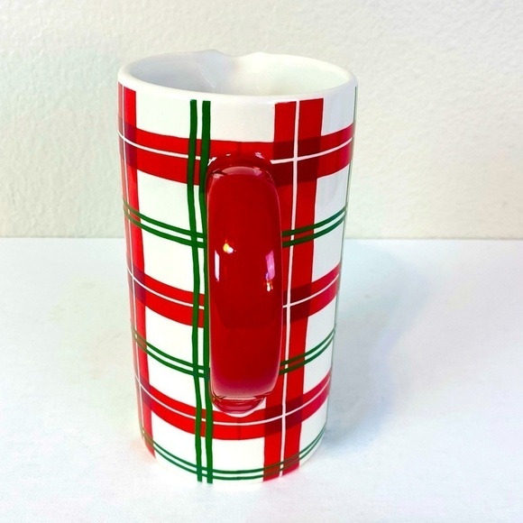Dolly Parton Red/Green Holiday Plaid Stoneware Pitcher 47oz - Picture 4 of 6